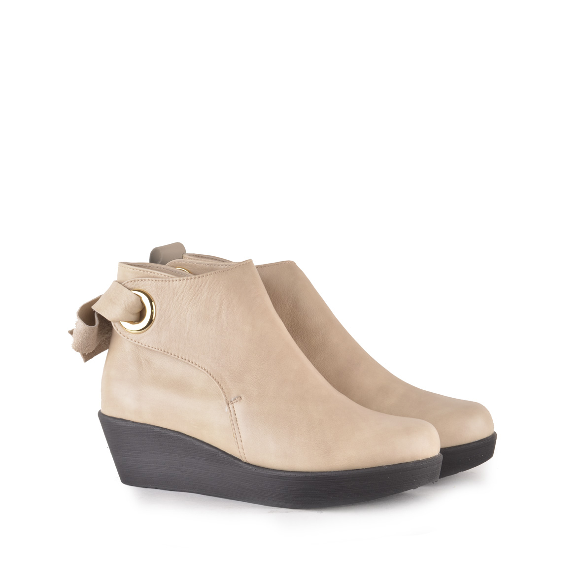 BOTIN SCARLET