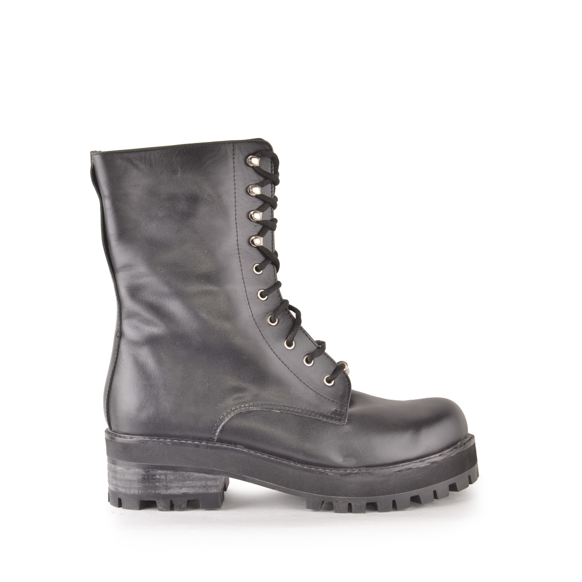BOTIN HOLLY