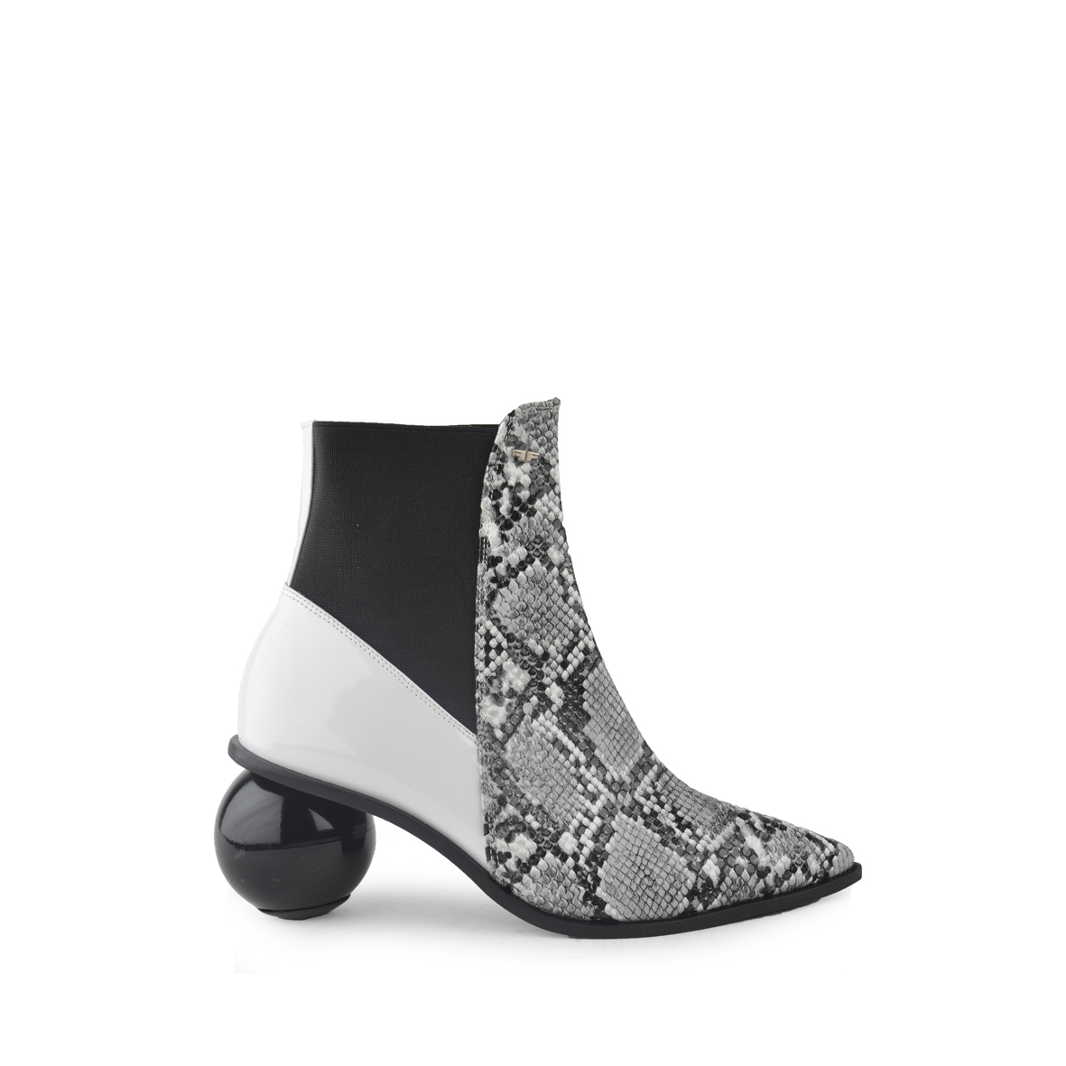 BOTIN MALDIVAS