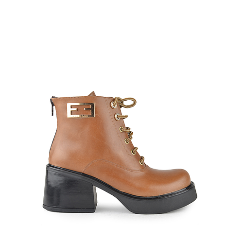 BORCEGO DERBY