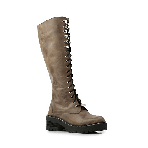 BOTA ARIEL