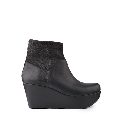 BOTIN NAMUR